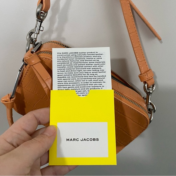 [Marc Jacobs] 100% Leather Croc Embossed Light Orange Crossbody Bag - Picture 9 of 10